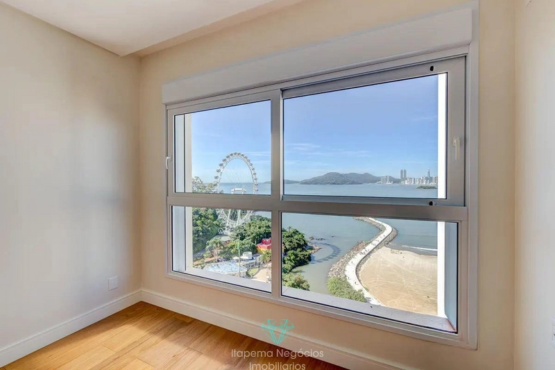 Apartamentos com 3 dormitórios em Balneário Camboriú: 5ª foto da galeria de imagens do imóvel