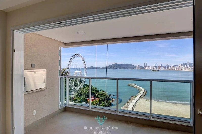 Apartamentos com 3 dormitórios em Balneário Camboriú: 1ª foto da galeria de imagens do imóvel