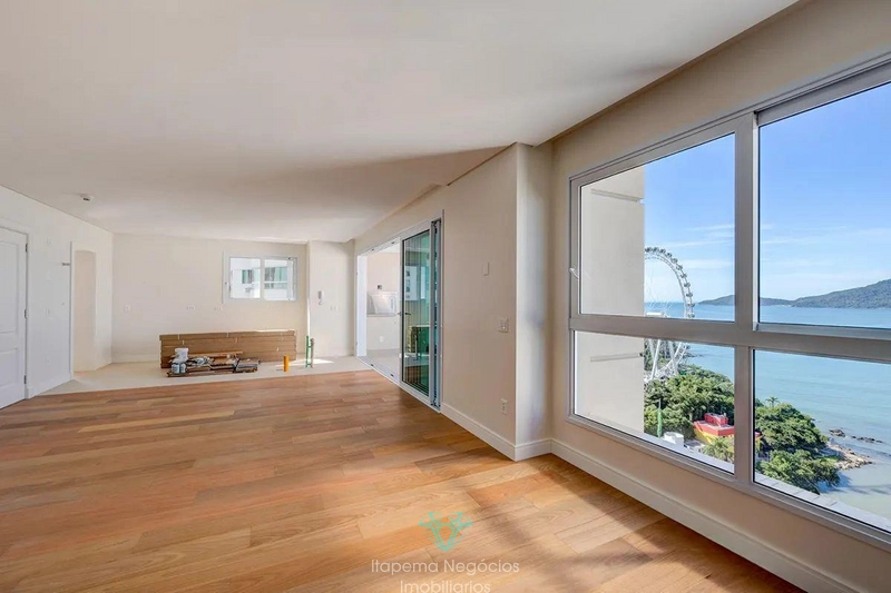 Apartamentos com 3 dormitórios em Balneário Camboriú: 4ª foto da galeria de imagens do imóvel