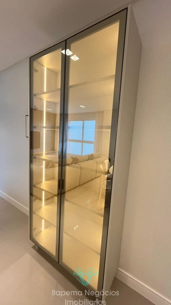 Apartamentos com 4 dormitórios em Balneário Camboriú: 11ª foto da galeria de imagens do imóvel
