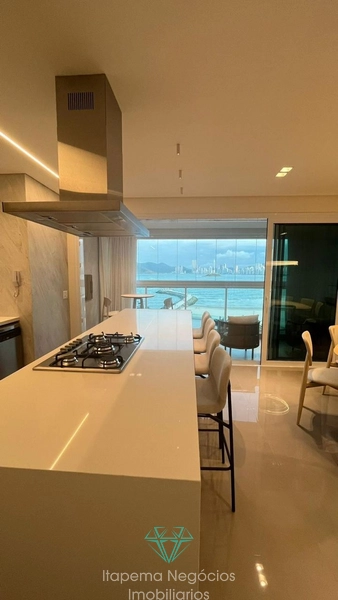 Apartamentos com 4 dormitórios em Balneário Camboriú: 5ª foto da galeria de imagens do imóvel
