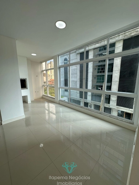 Apartamento em Meia Praia – Conforto e sofisticação perto do mar: 9ª foto da galeria de imagens do imóvel