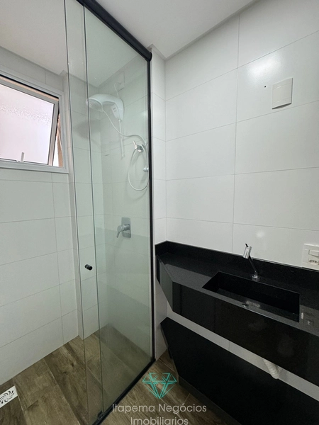Apartamento com 3 suites 2 vagas de garagem , Meia Praia/Itapema: 12ª foto da galeria de imagens do imóvel