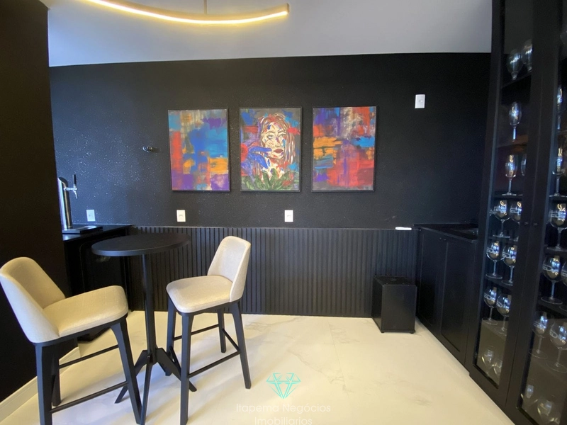 Apartamento com 3 suites 2 vagas de garagem , Meia Praia/Itapema: 22ª foto da galeria de imagens do imóvel