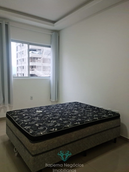 Apartamento com 3 suítes e 2 vagas na Meia Praia: 12ª foto da galeria de imagens do imóvel