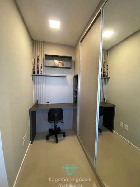Apartamento frente avenida em Meia Praia, Itapema - SC: 18ª foto da galeria de imagens do imóvel