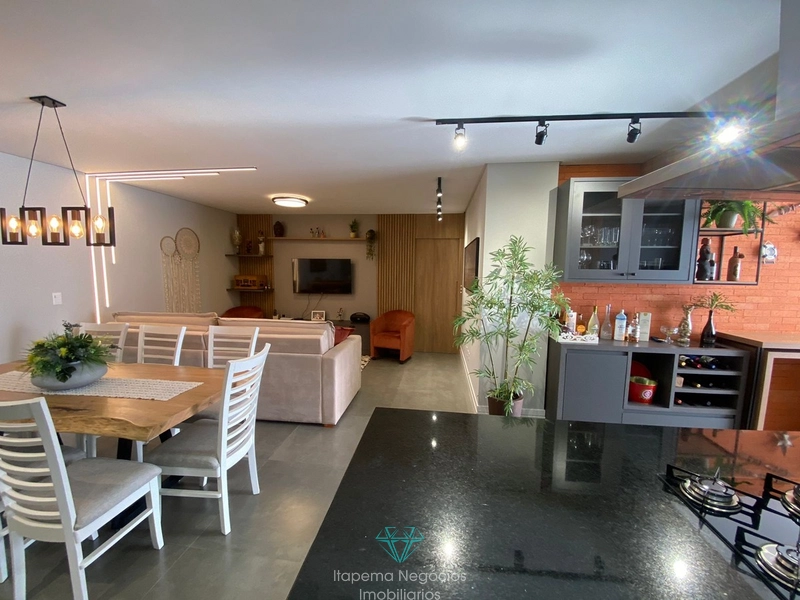 Apartamento frente avenida em Meia Praia, Itapema - SC: 6ª foto da galeria de imagens do imóvel