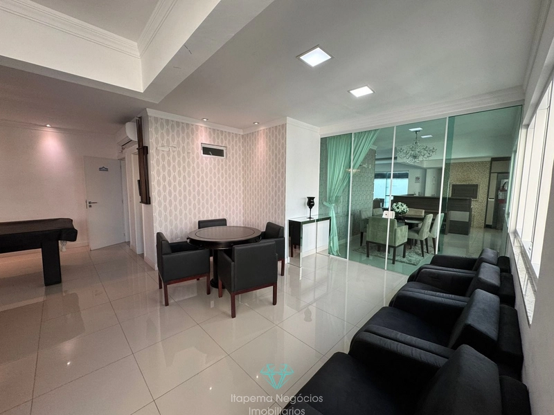 Apartamento 3 suítes, 2 vagas - Meia Praia: 24ª foto da galeria de imagens do imóvel