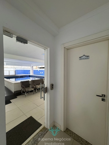 Apartamento 3 suítes, 2 vagas - Meia Praia: 28ª foto da galeria de imagens do imóvel