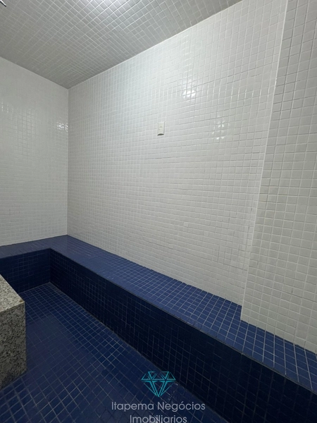Apartamento 3 suítes, 2 vagas - Meia Praia: 26ª foto da galeria de imagens do imóvel