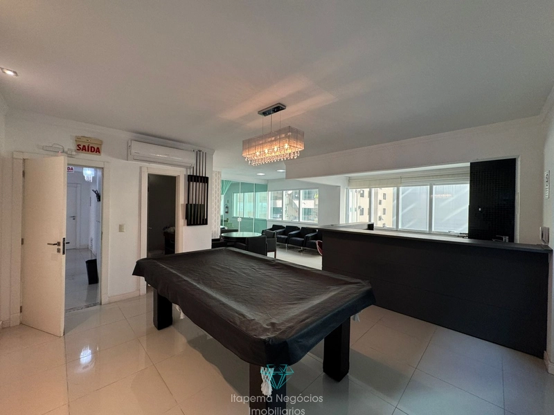 Apartamento 3 suítes, 2 vagas - Meia Praia: 23ª foto da galeria de imagens do imóvel
