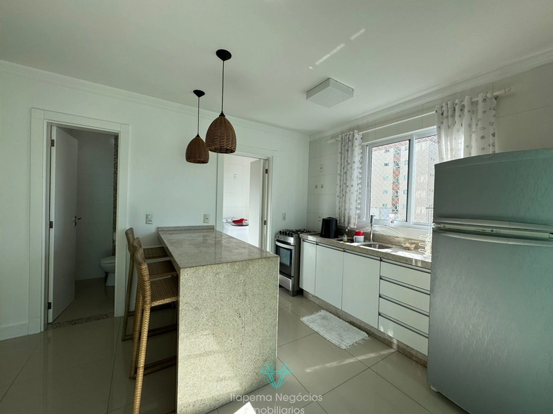 Apartamento 3 suítes, 2 vagas - Meia Praia: 7ª foto da galeria de imagens do imóvel