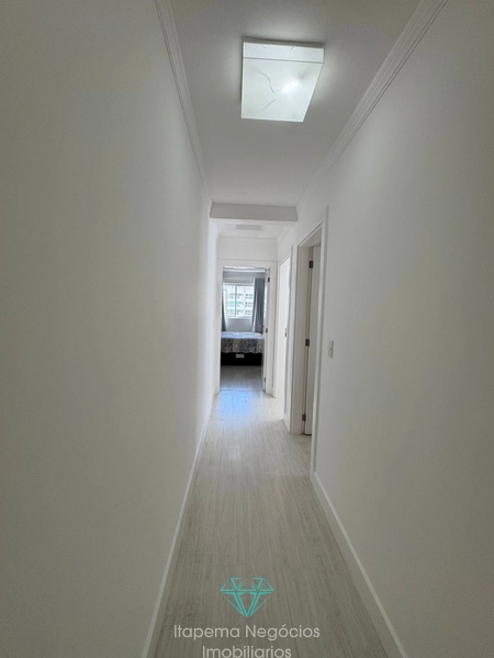 Apartamento 3 suítes, 2 vagas - Meia Praia: 13ª foto da galeria de imagens do imóvel