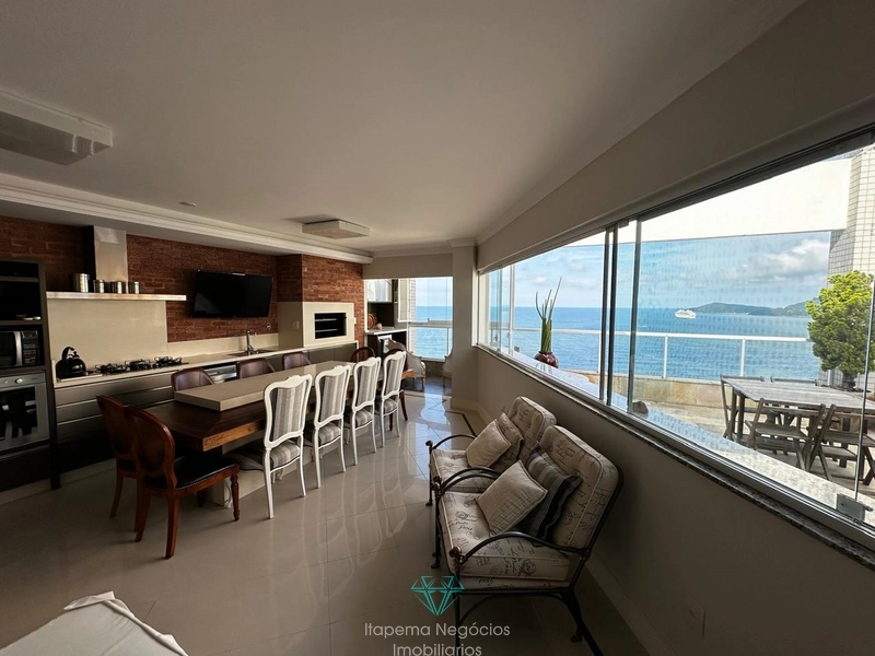 Apartamento 4 dormitórios, Quadra Mar: 7ª foto da galeria de imagens do imóvel