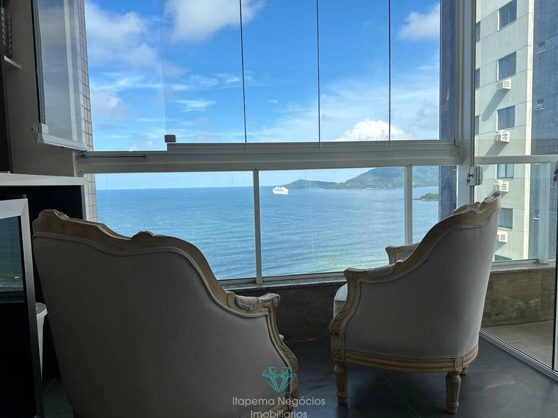 Apartamento 4 dormitórios, Quadra Mar: 4ª foto da galeria de imagens do imóvel