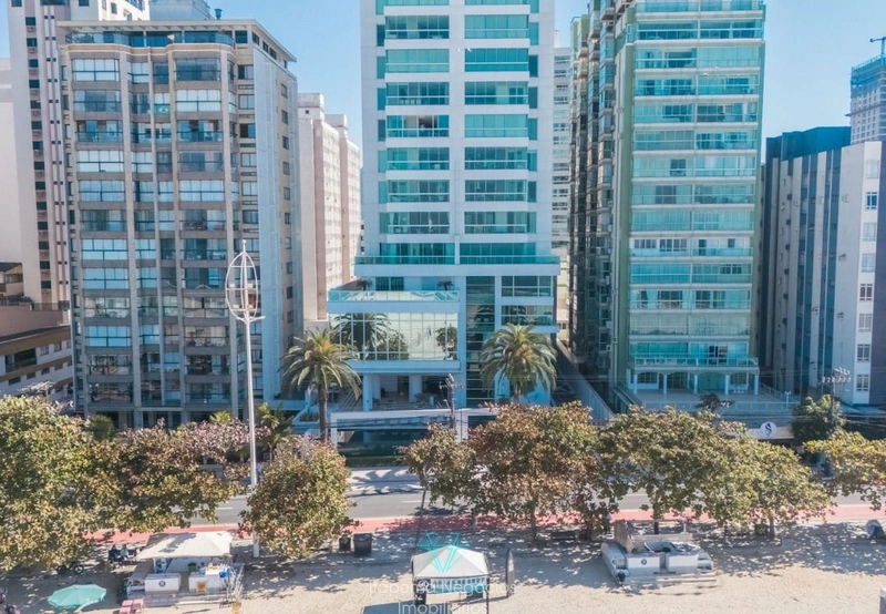 Balneário Camboriú - Barra Norte FRENTE MAR 3 dormitórios (3 suítes): 3ª foto da galeria de imagens do imóvel
