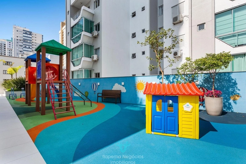 Balneário Camboriú - Centro ANDAR ALTO 4 dormitórios (2 suítes): 31ª foto da galeria de imagens do imóvel