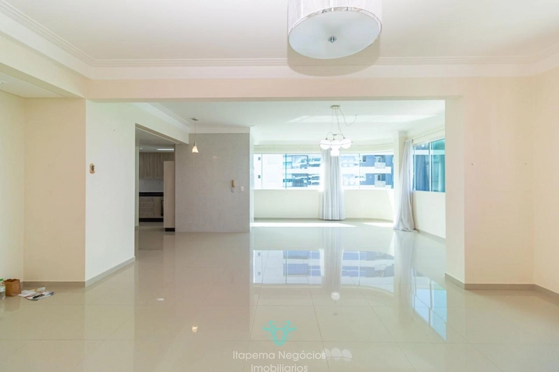 Apartamento com 4 Suítes à Venda, 315 m² em Meia Praia - Itapema: 20ª foto da galeria de imagens do imóvel