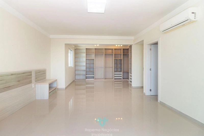 Apartamento com 4 Suítes à Venda, 315 m² em Meia Praia - Itapema: 33ª foto da galeria de imagens do imóvel