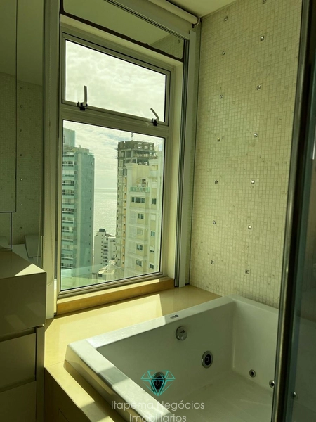 4 Dormitórios (4 Suítes) Balneário Camboriú - Centro: 10ª foto da galeria de imagens do imóvel