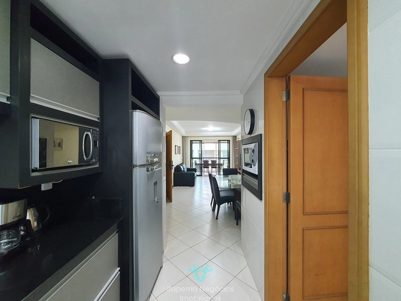 Apartamento mobiliado e equipado a 50m do mar, com 113m² e 2 vagas!: 16ª foto da galeria de imagens do imóvel