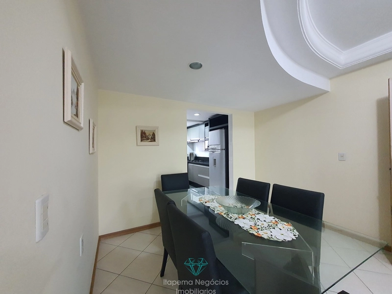 Apartamento mobiliado e equipado a 50m do mar, com 113m² e 2 vagas!: 12ª foto da galeria de imagens do imóvel