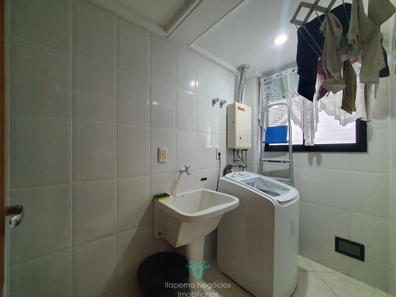Apartamento mobiliado e equipado a 50m do mar, com 113m² e 2 vagas!: 15ª foto da galeria de imagens do imóvel