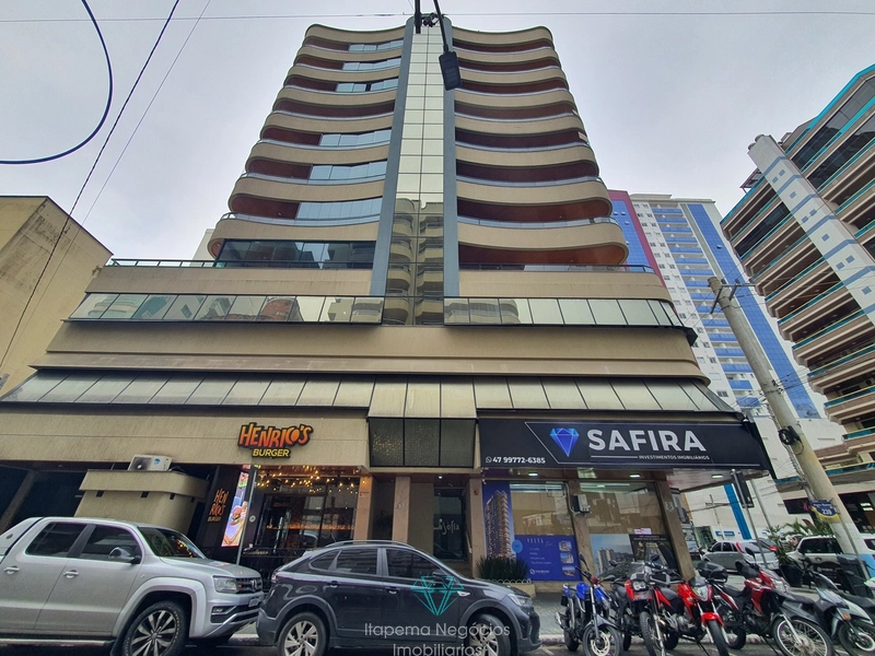 Apartamento mobiliado e equipado a 50m do mar, com 113m² e 2 vagas!: 39ª foto da galeria de imagens do imóvel