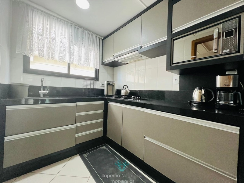 Apartamento mobiliado e equipado a 50m do mar, com 113m² e 2 vagas!: 5ª foto da galeria de imagens do imóvel
