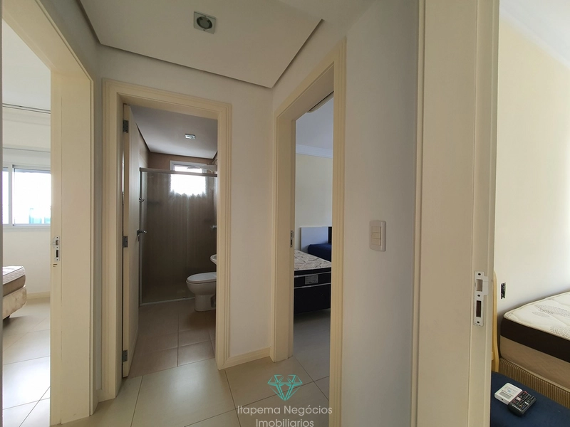 Apartamento mobiliado e equipado, frente ao mar, com 141m² e 2 vagas: 22ª foto da galeria de imagens do imóvel