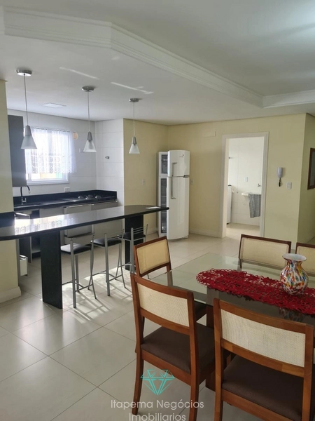 Apartamento mobiliado e equipado, frente ao mar, com 141m² e 2 vagas: 5ª foto da galeria de imagens do imóvel
