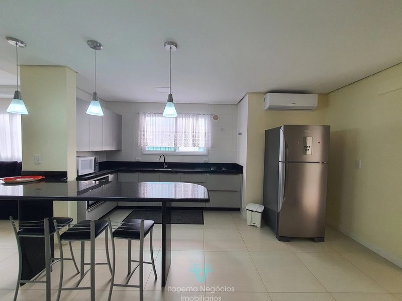Apartamento mobiliado e equipado, frente ao mar, com 141m² e 2 vagas: 6ª foto da galeria de imagens do imóvel