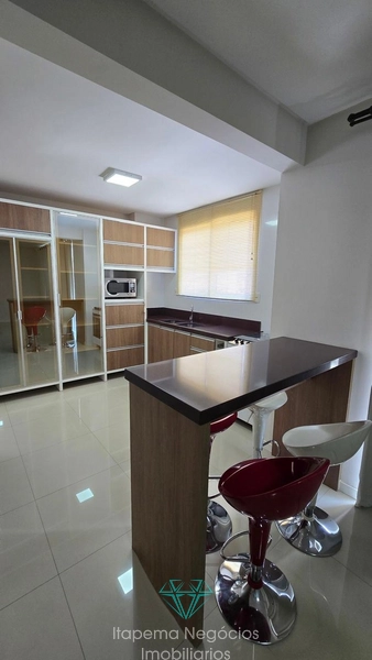 Apartamento mobiliado 02 Suítes e 02 Vagas, Meia Praia!: 7ª foto da galeria de imagens do imóvel