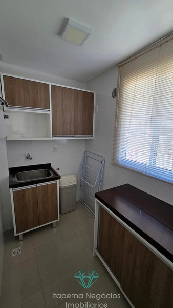 Apartamento mobiliado 02 Suítes e 02 Vagas, Meia Praia!: 10ª foto da galeria de imagens do imóvel