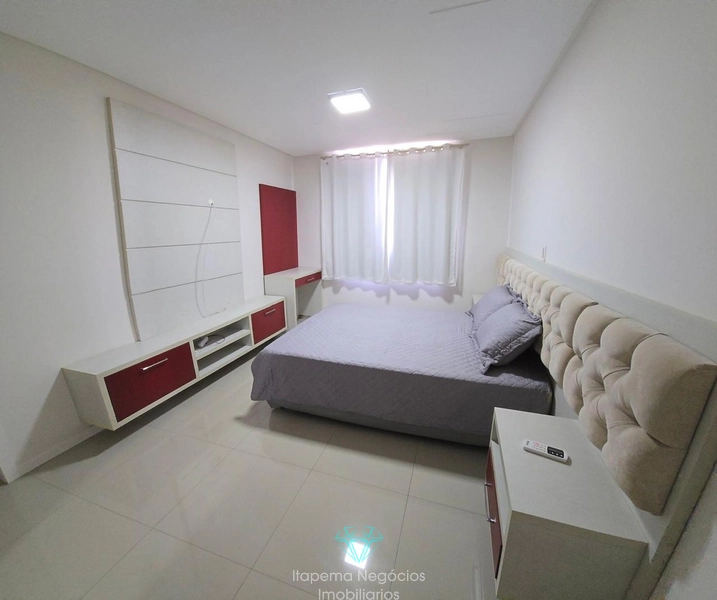 Apartamento mobiliado 02 Suítes e 02 Vagas, Meia Praia!: 12ª foto da galeria de imagens do imóvel