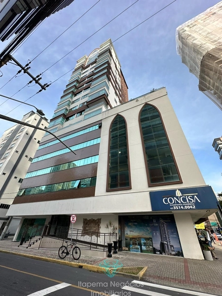 APARTAMENTO NA MEIA PRAIA ITAPEMA | 3 SUÍTES | 122M²: 2ª foto da galeria de imagens do imóvel