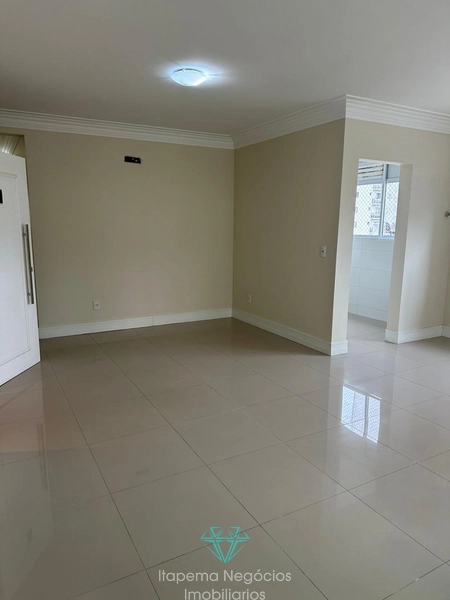 APARTAMENTO NA MEIA PRAIA ITAPEMA | 3 SUÍTES | 122M²: 4ª foto da galeria de imagens do imóvel