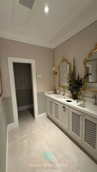 Apartamento 4 suítes 3 vagas Itapema - Meia Praia SC: 27ª foto da galeria de imagens do imóvel