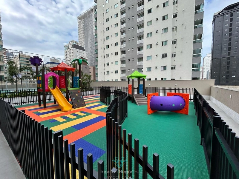 Apartamento 3 Dormitórios Sendo 3 Suítes , Meia Praia - Itapema / SC: 21ª foto da galeria de imagens do imóvel