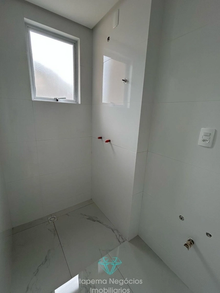 Apartamento 3 Dormitórios Sendo 3 Suítes , Meia Praia - Itapema / SC: 11ª foto da galeria de imagens do imóvel