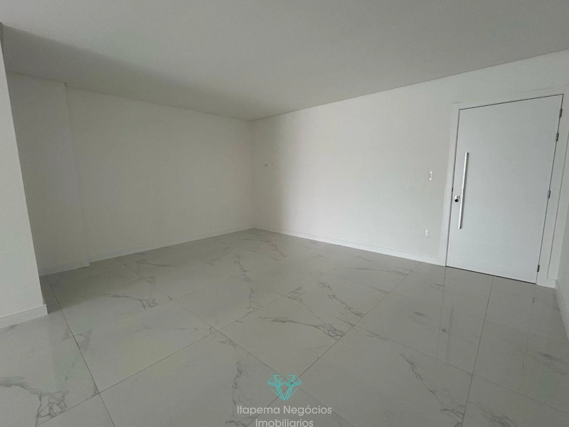 Apartamento 3 Dormitórios Sendo 3 Suítes , Meia Praia - Itapema / SC: 4ª foto da galeria de imagens do imóvel