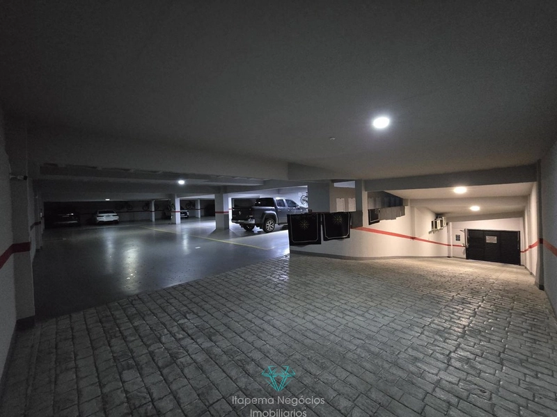 3 Dormitórios (3 Suítes) 2 Vagas de Garagem Meia Praia - Itapema SC: 18ª foto da galeria de imagens do imóvel