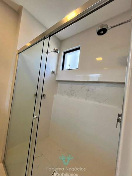 Apartamento com 3 suítes à venda em Meia Praia: 21ª foto da galeria de imagens do imóvel