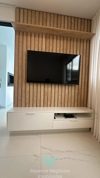 Apartamento com 3 suítes à venda em Meia Praia: 2ª foto da galeria de imagens do imóvel