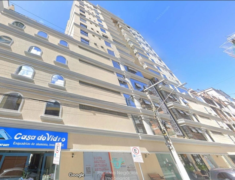 3 Dormitórios ( 3 Suítes ), 2 Vagas de Garagem Meia Praia - Itapema: 2ª foto da galeria de imagens do imóvel
