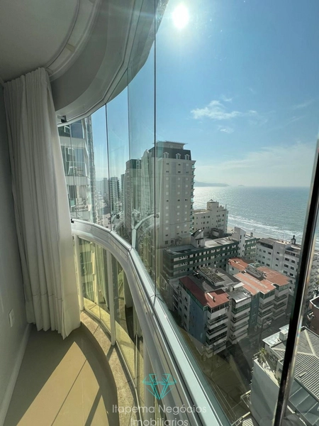 APARTAMENTO NA MEIA PRAIA ITAPEMA | 4 SUÍTES | 200M²: 8ª foto da galeria de imagens do imóvel