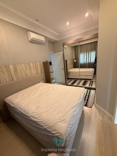 Apartamento mobiliado e decorado, muito luxuoso e frente mar.: 12ª foto da galeria de imagens do imóvel