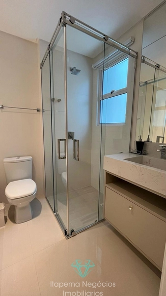 3 Suítes, 2 Vagas 129m² Localizado em Meia Praia - Itapema SC: 7ª foto da galeria de imagens do imóvel