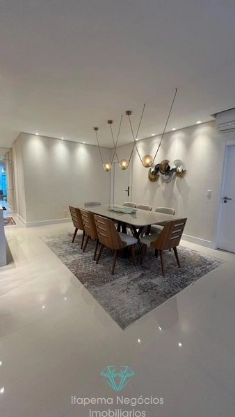 3 Suítes, 2 Vagas 129m² Localizado em Meia Praia - Itapema SC: 2ª foto da galeria de imagens do imóvel