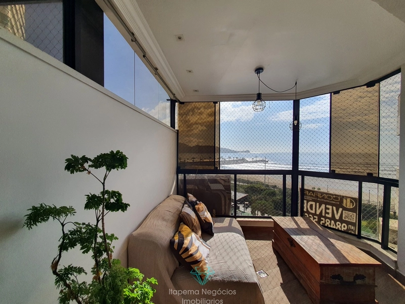 Frente mar, 4 dormitórios e salão de entretenimento privativo: 4ª foto da galeria de imagens do imóvel